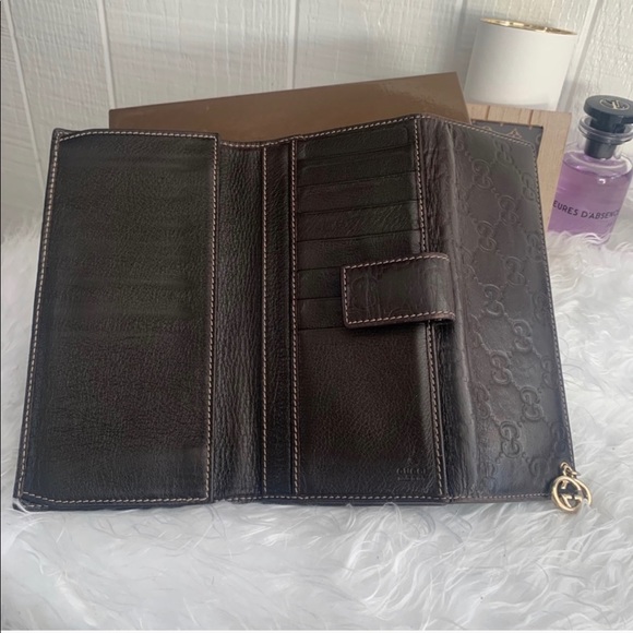 Authentic Guccisima wallet - Picture 4 of 6